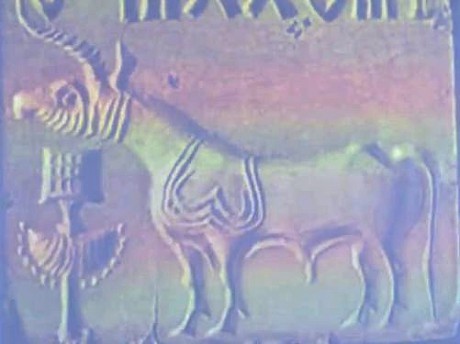 Pečetní váleček (nalezený v severní indii) starý cca 3000 před naším letopočtem